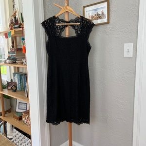 Adrianna Papell Black Lace Cocktail Dress // 12